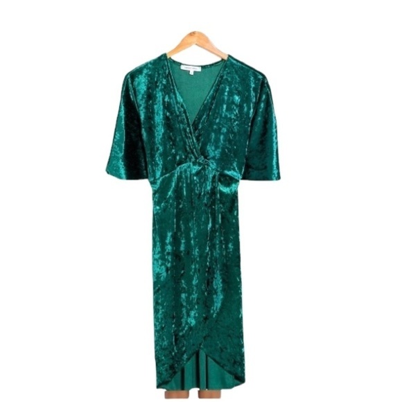 The Vanity Room NWT Nordstrom’s Crushed Velvet Faux Wrap Dress Size XS - Picture 2 of 12